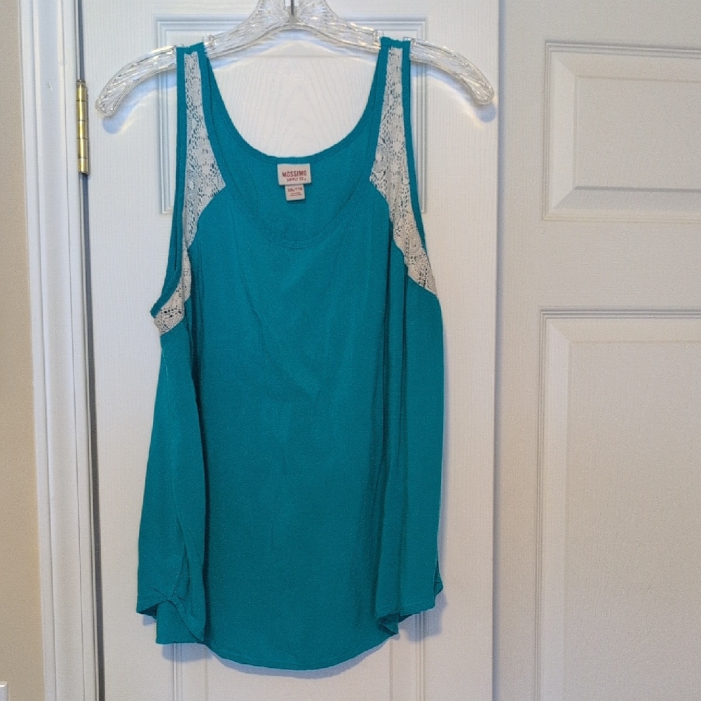 Mossimo Supply Co. Turquoise Tank with Lace Detail